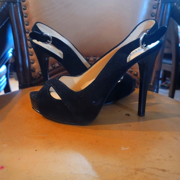 Guess  high heels  black 7 - Picture 3 of 3